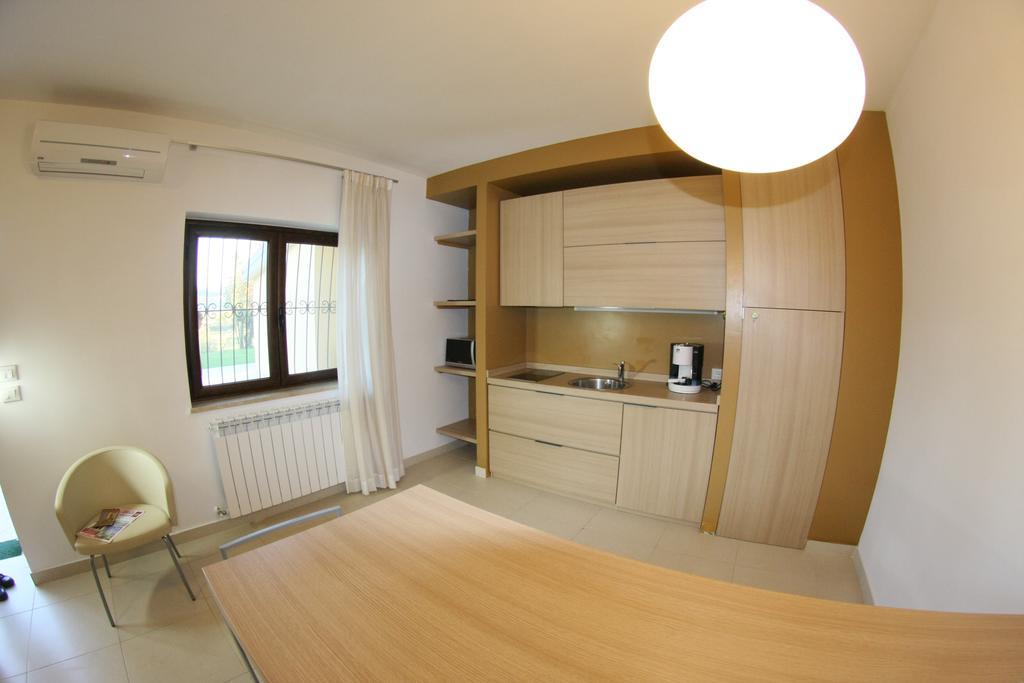 San Michele Apartments&Rooms Catanzaro Habitación foto